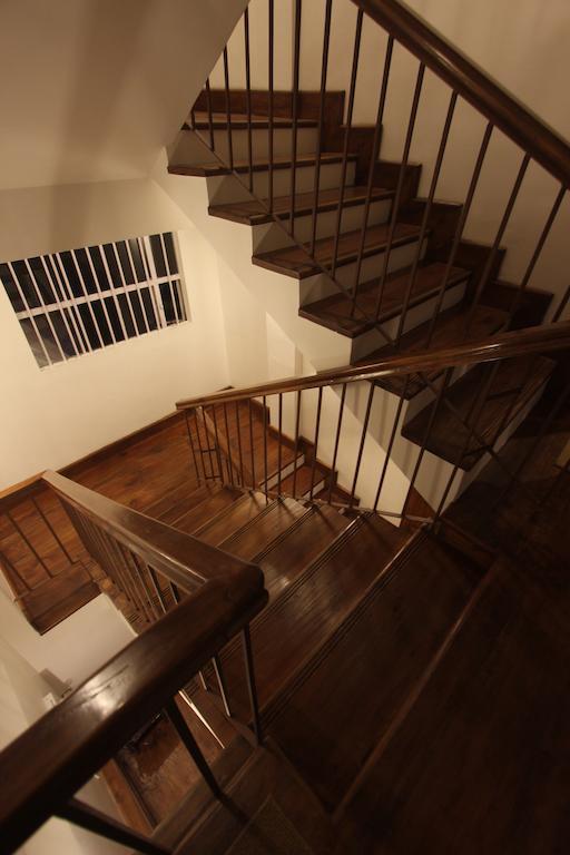 The Pear Tree Bed & Breakfast ชิลลอง ภายนอก รูปภาพ